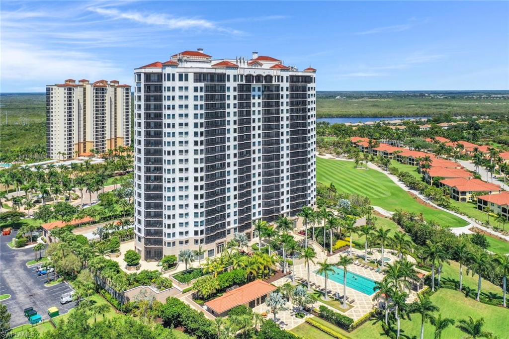 Drone photo of Aversana at Hammock Bay condos in Naples, FL