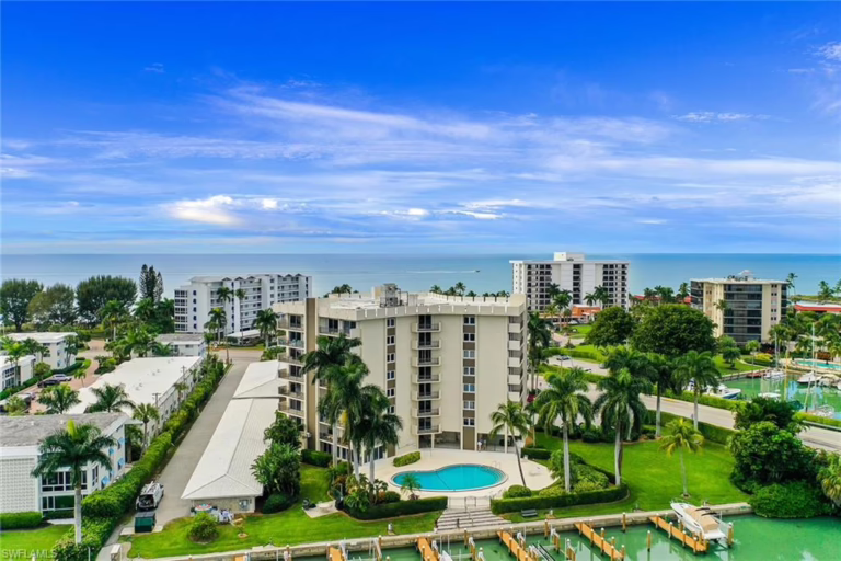 Drone photo of Kings Port condominiums in Naples, Florida