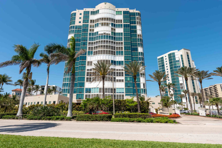 Le Ciel Venetian condos in Park Shore Naples FL